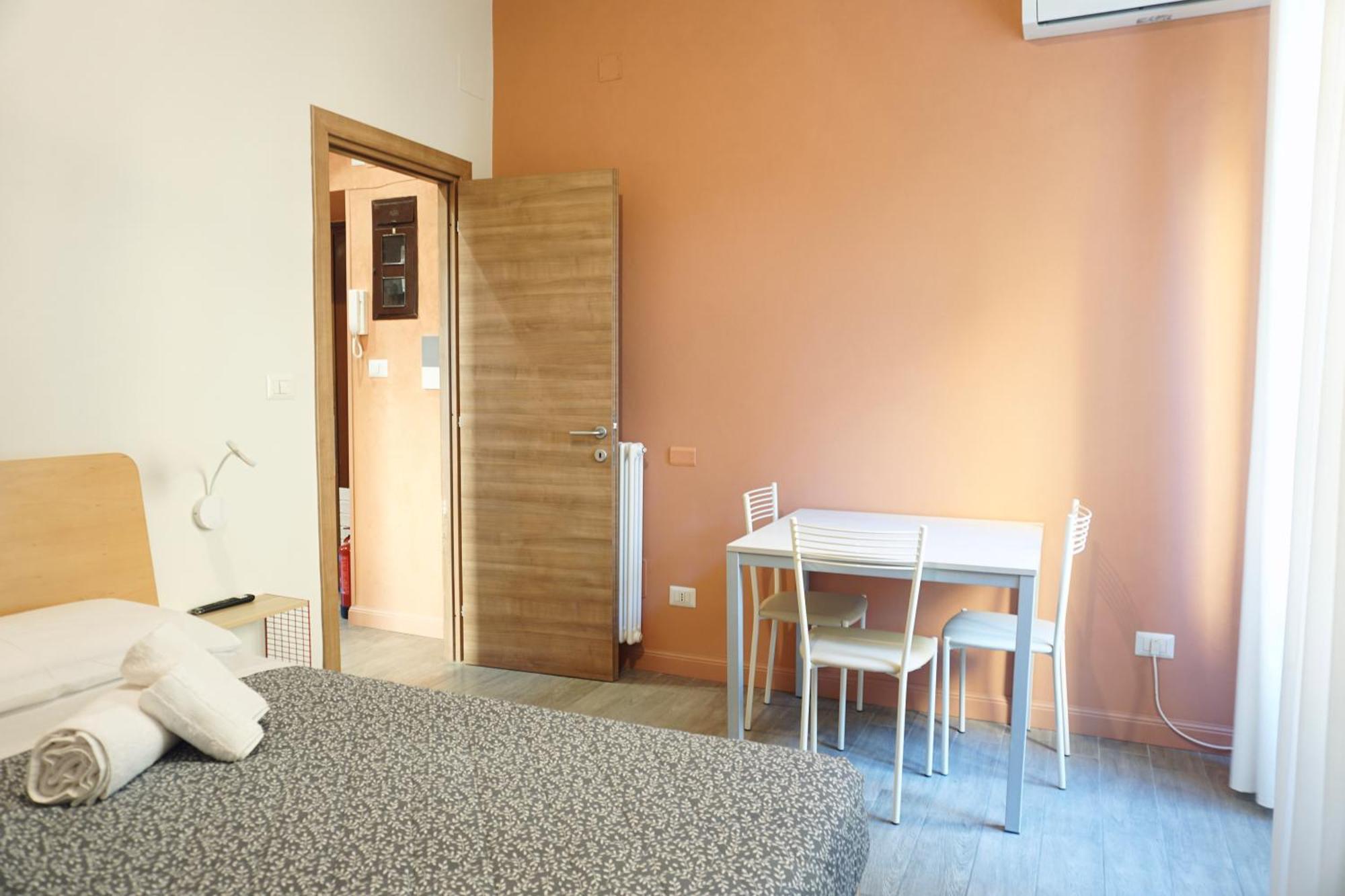 Apartment Cozy In The Heart Of Garbatella *